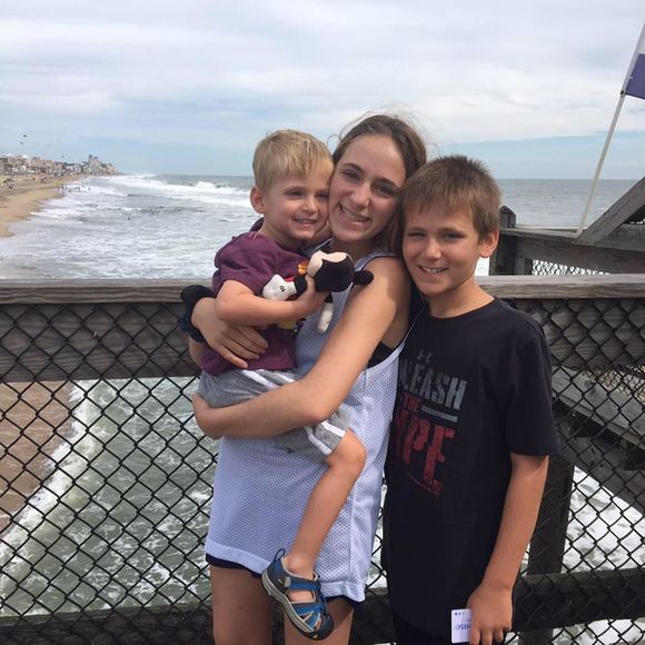 Meet your Posher, Debra - Picture 1 of 1